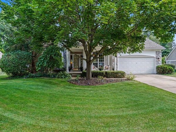 5162 Glenwood Creek , Independence Twp, MI 48348