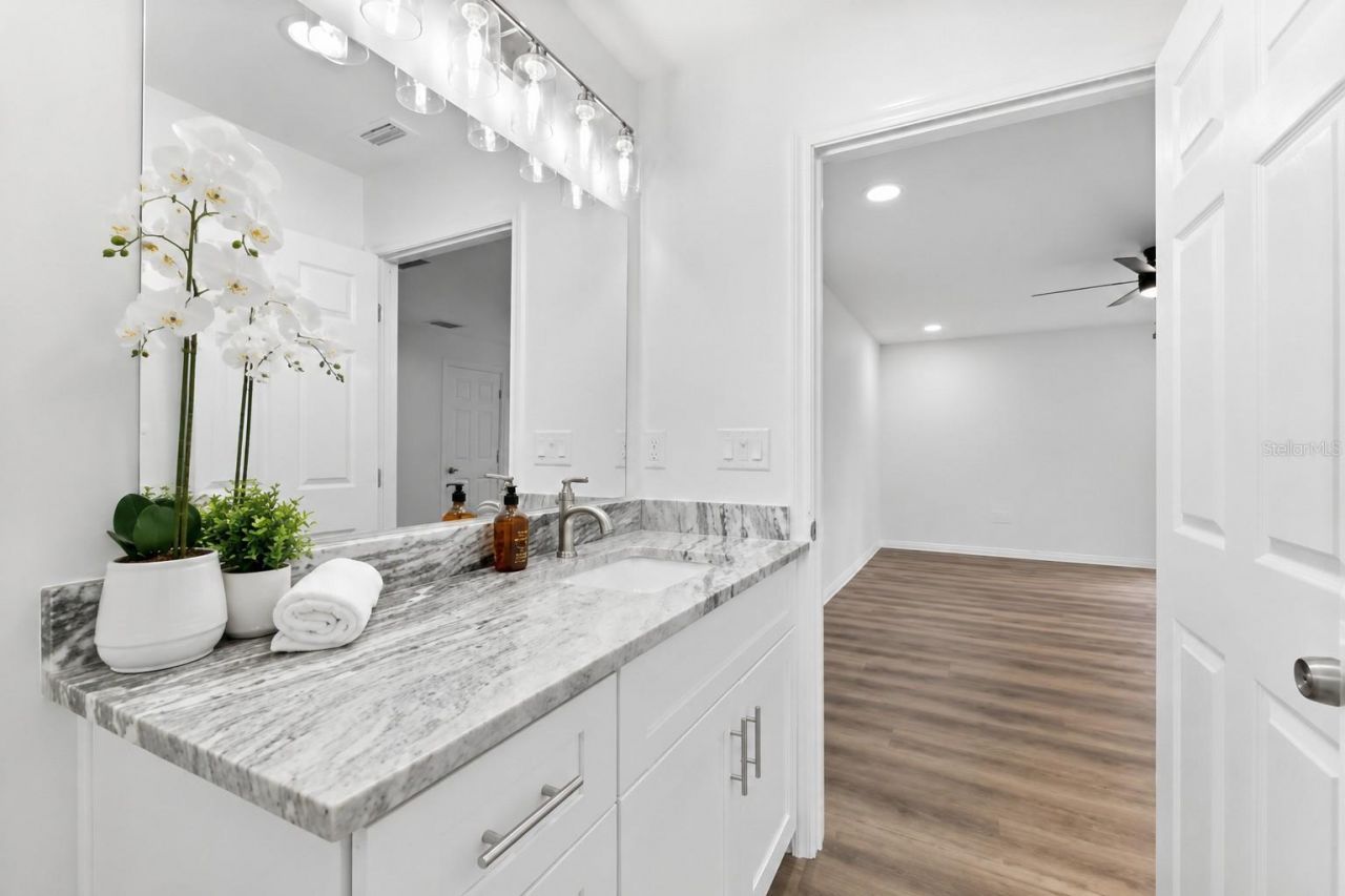 120 Brown Street, Bradenton, FL 34208 Photo