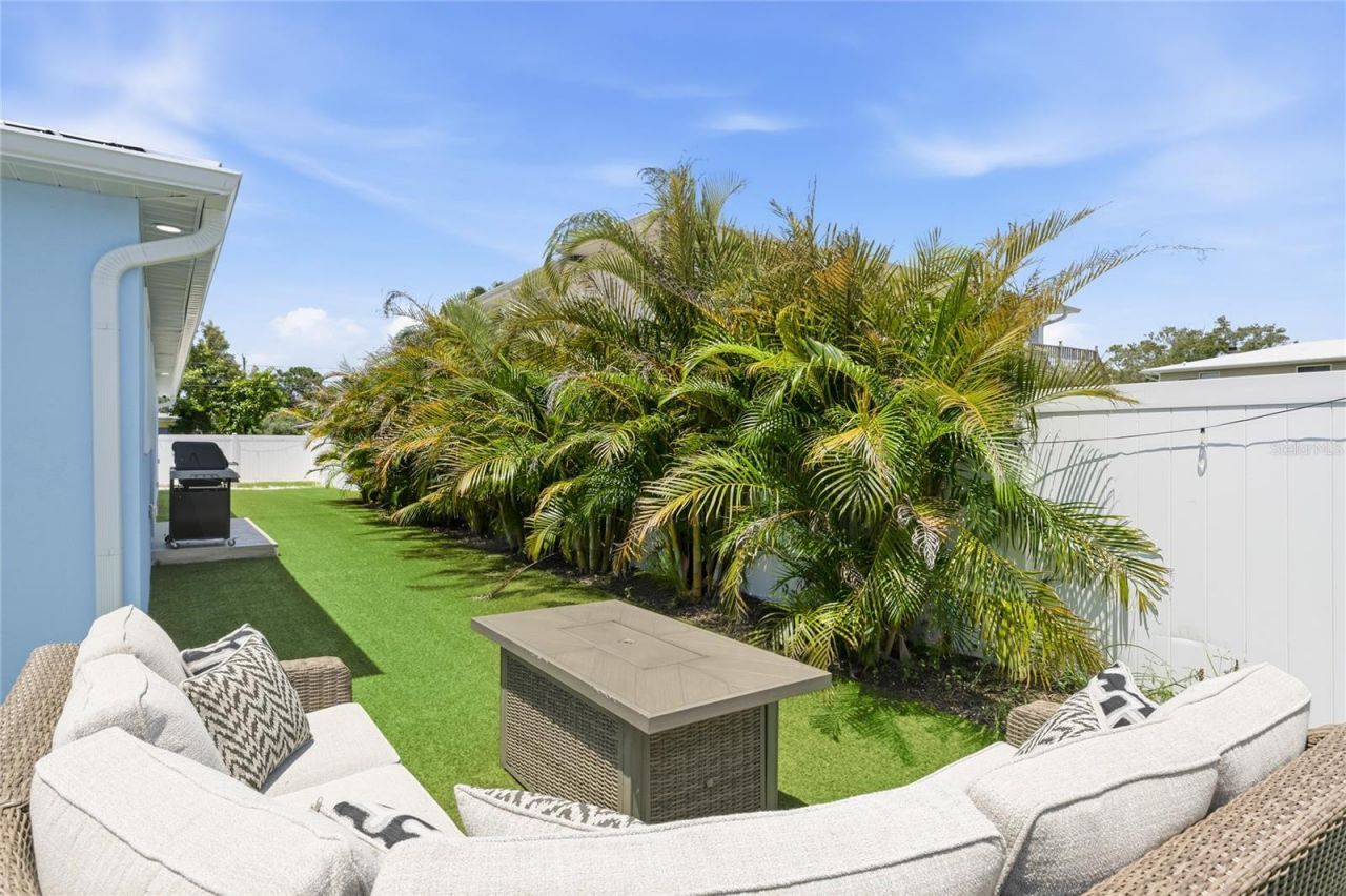 912 21st Avenue W, Palmetto, FL 34221 Photo
