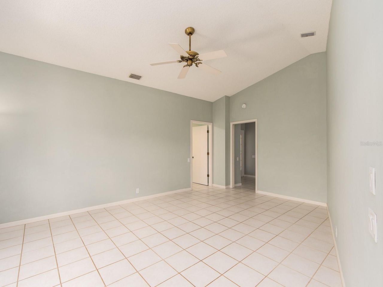 1612 Midnight Pass Way, Clearwater, FL 33765 Photo