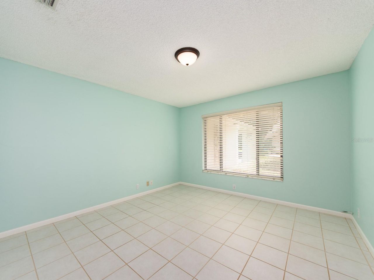 1612 Midnight Pass Way, Clearwater, FL 33765 Photo