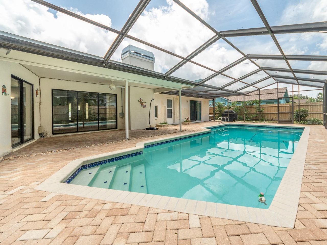 1612 Midnight Pass Way, Clearwater, FL 33765 Photo