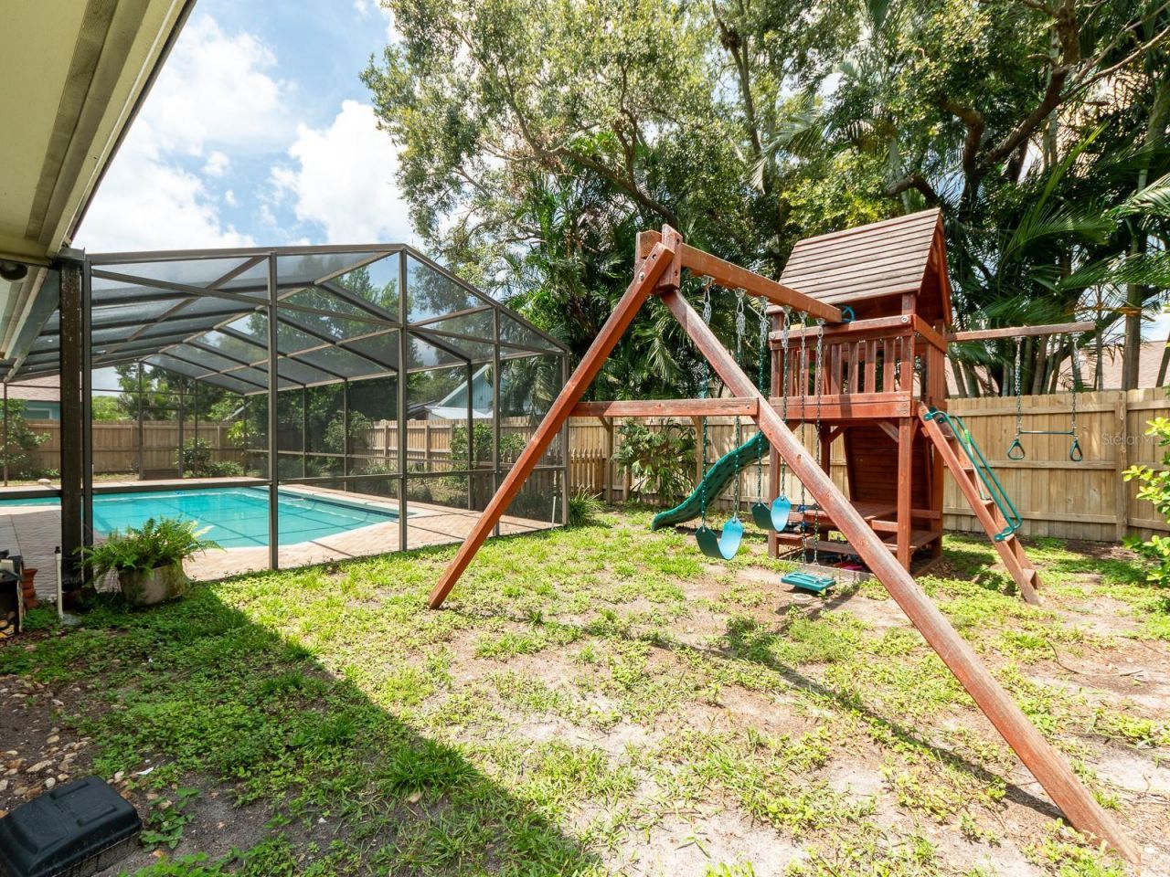 1612 Midnight Pass Way, Clearwater, FL 33765 Photo