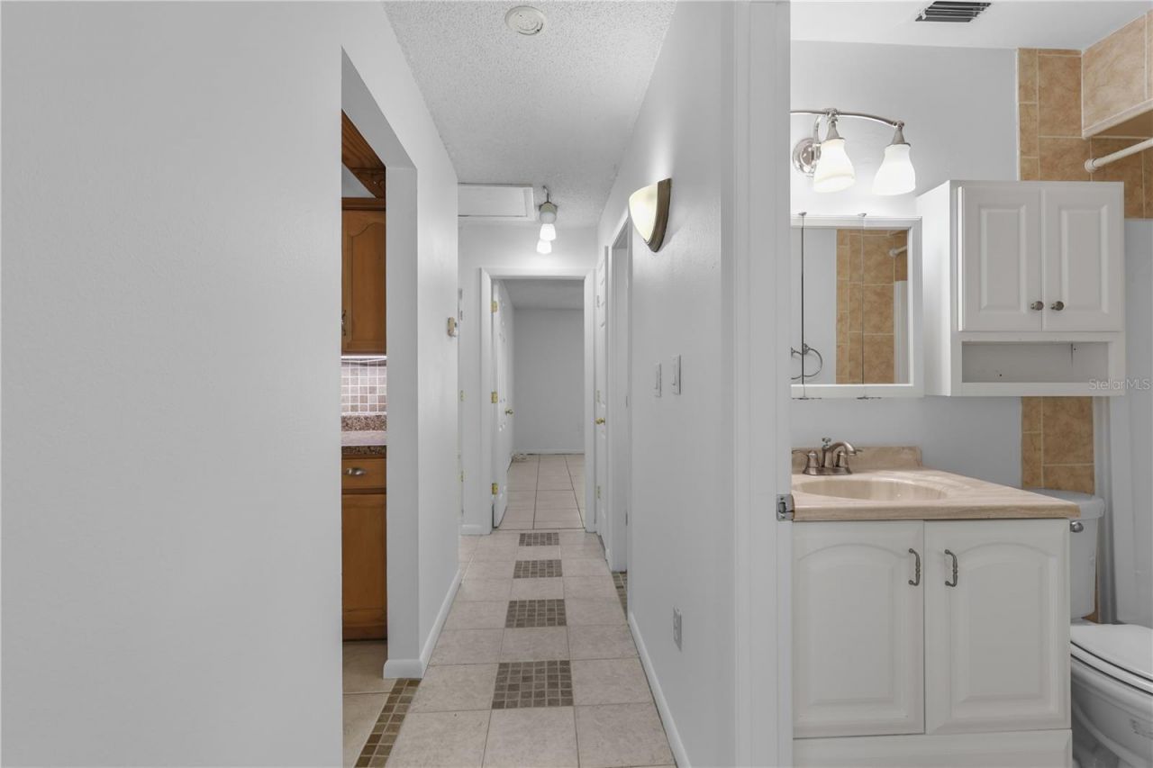 11 Desert Candle Circle , Lehigh Acres, FL 33936 Photo