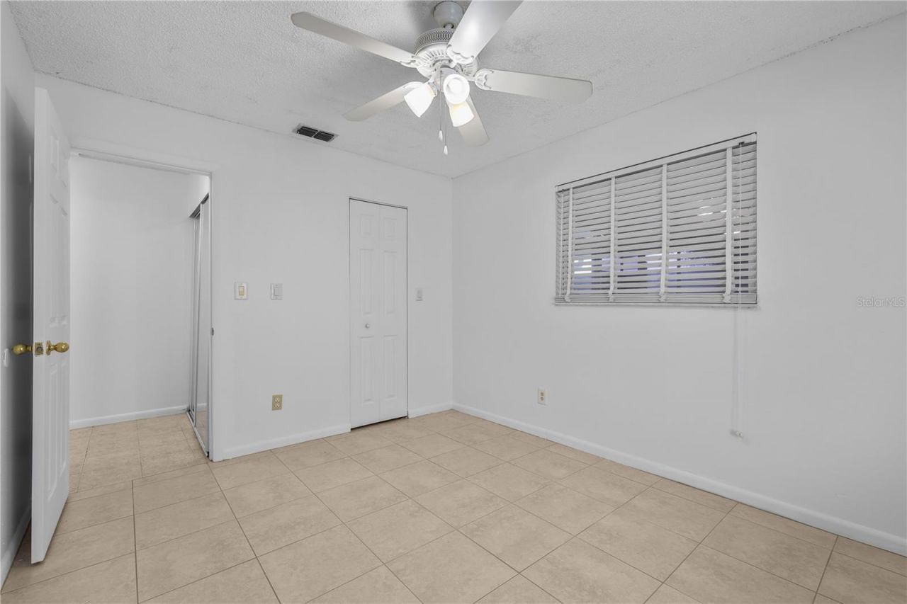 11 Desert Candle Circle , Lehigh Acres, FL 33936 Photo