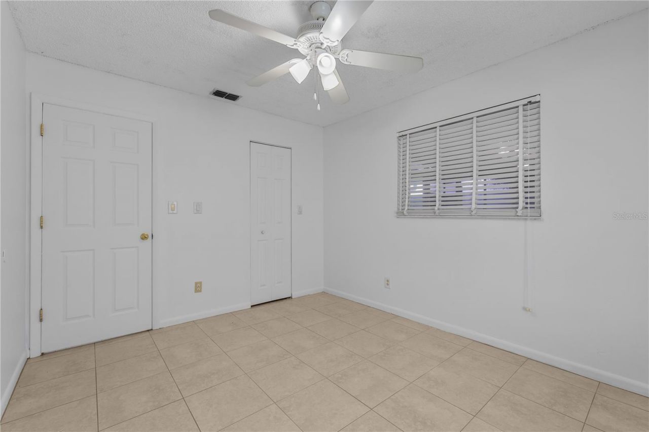 11 Desert Candle Circle , Lehigh Acres, FL 33936 Photo