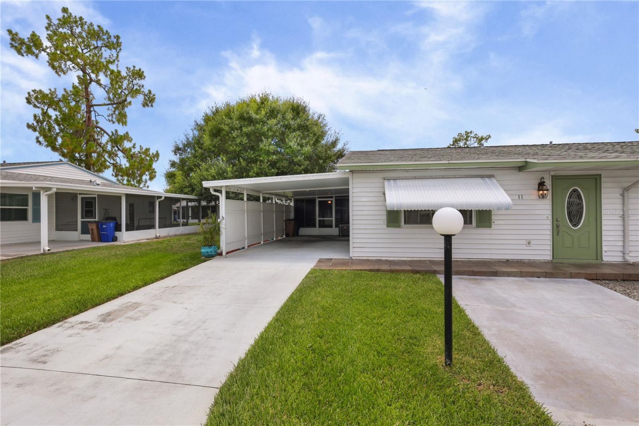 11 Desert Candle Circle , Lehigh Acres, FL 33936 Photo