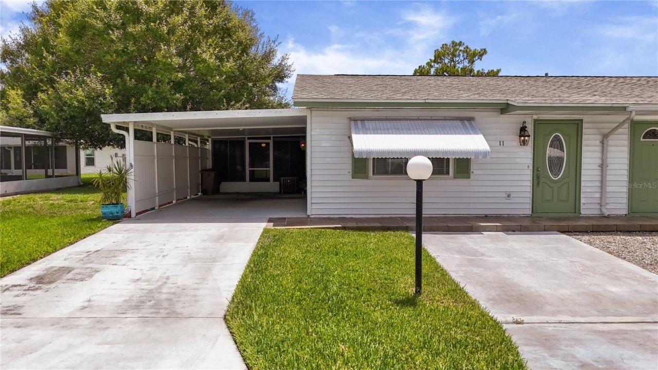 11 Desert Candle Circle , Lehigh Acres, FL 33936 Photo