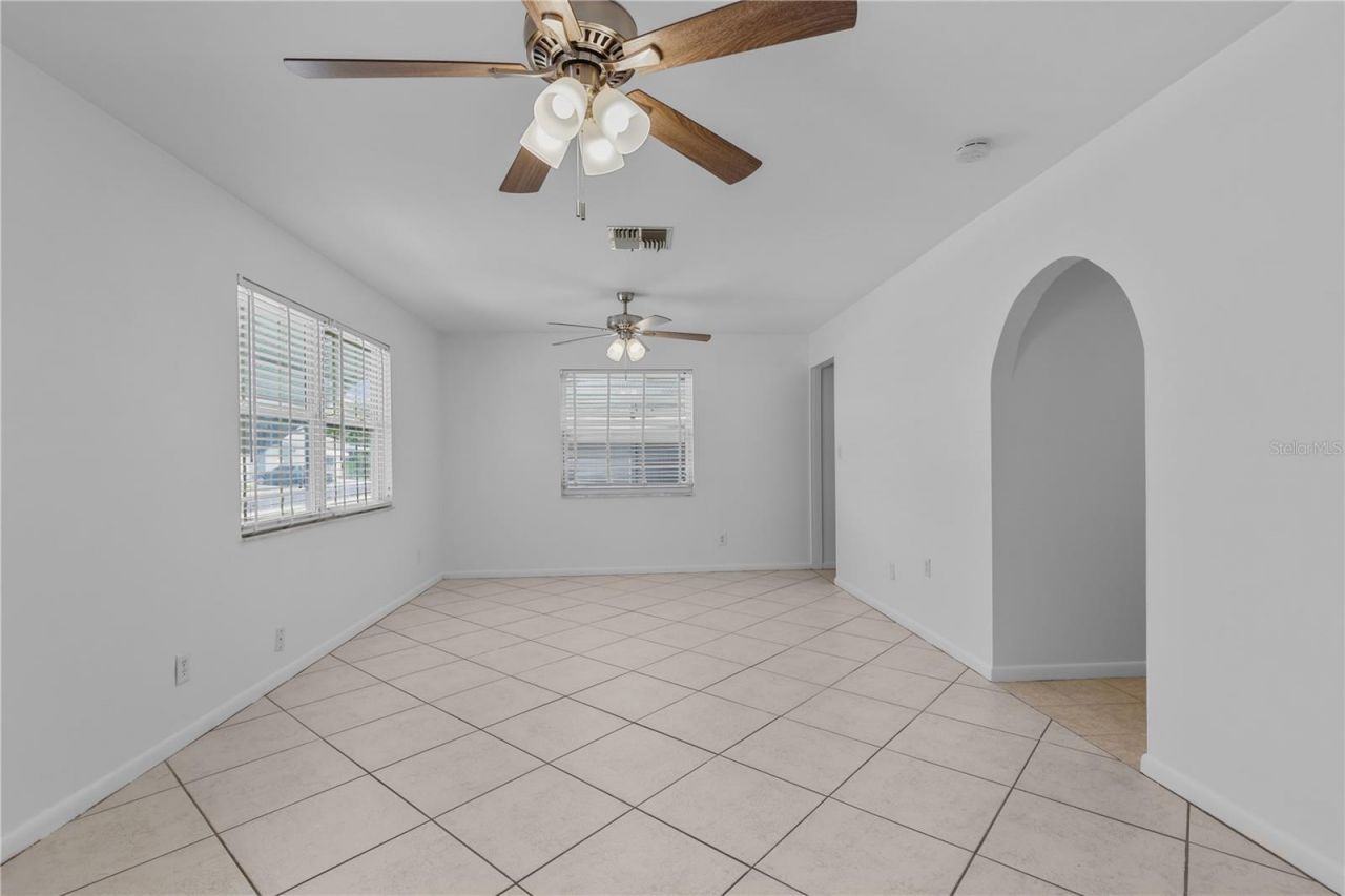 11 Desert Candle Circle , Lehigh Acres, FL 33936 Photo