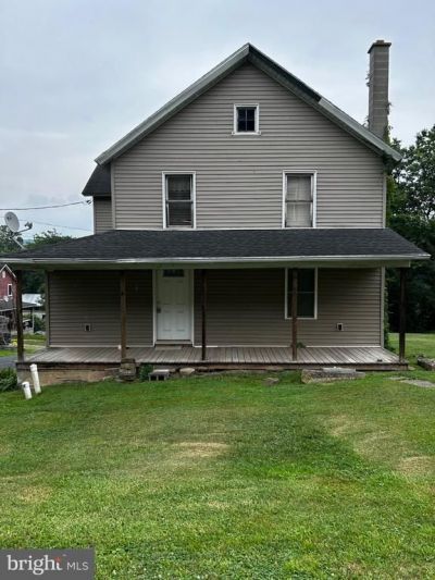 1797 MAIN STREET, PORT TREVORTON, PA 17864