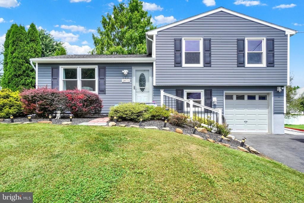 2875 HONEY VALLEY ROAD, DALLASTOWN, PA 17313