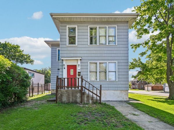 703 N 7th Avenue , Maywood, IL 60153