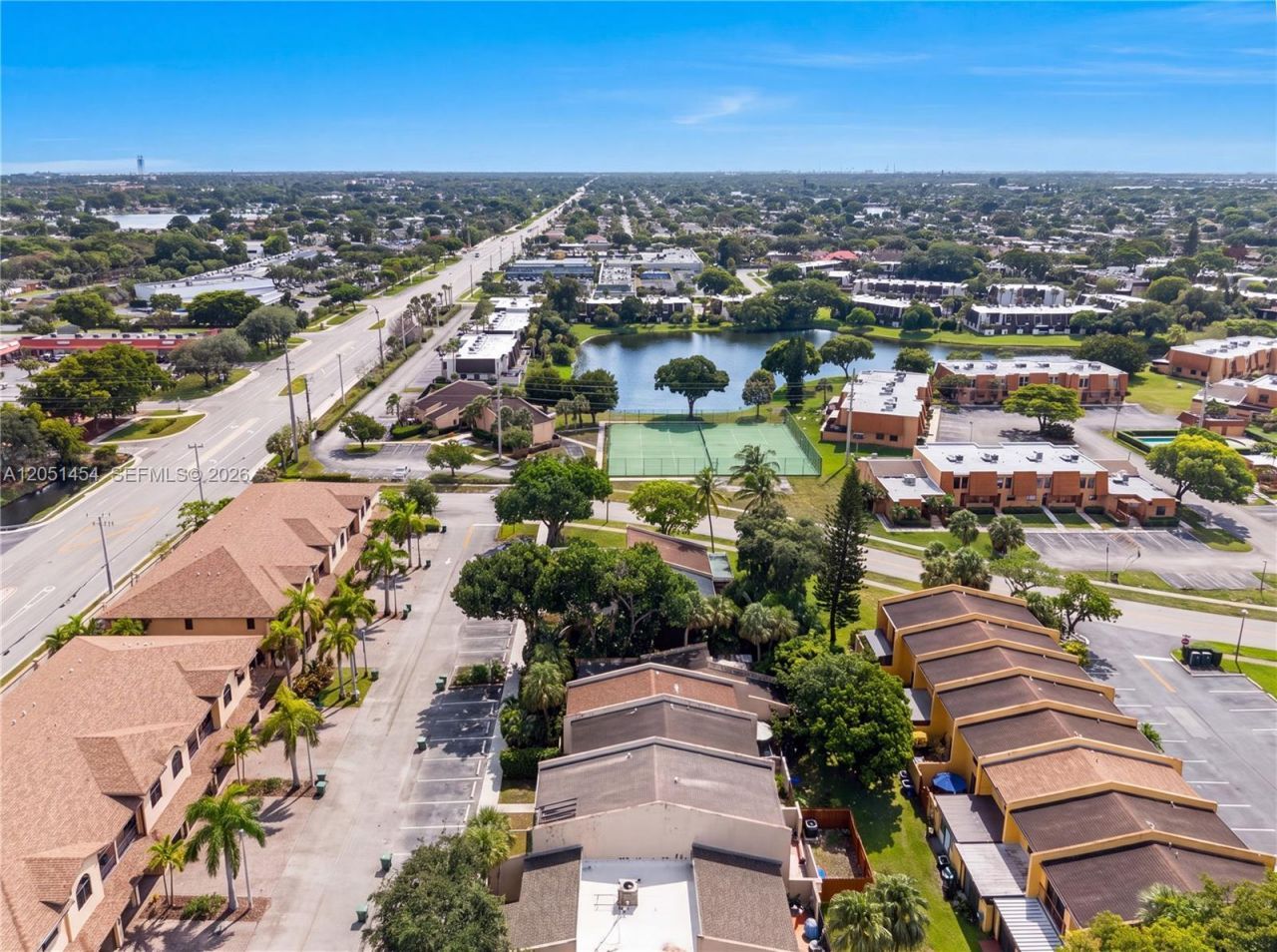 9260 NW 16th St, Unit #9260, Pembroke Pines, FL 33024 Photo