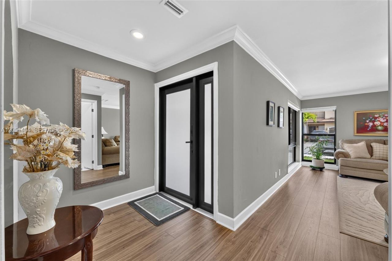 9260 NW 16th St, Unit #9260, Pembroke Pines, FL 33024 Photo