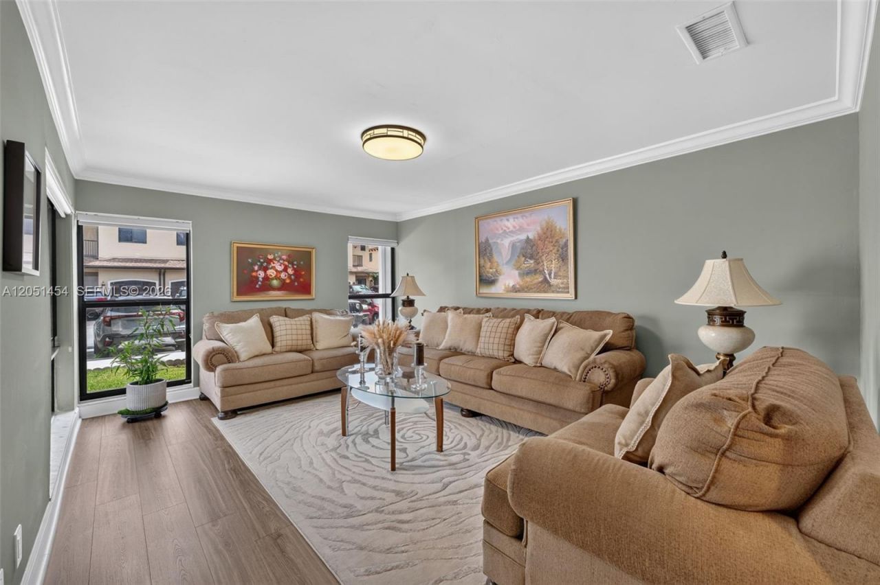 9260 NW 16th St, Unit #9260, Pembroke Pines, FL 33024 Photo