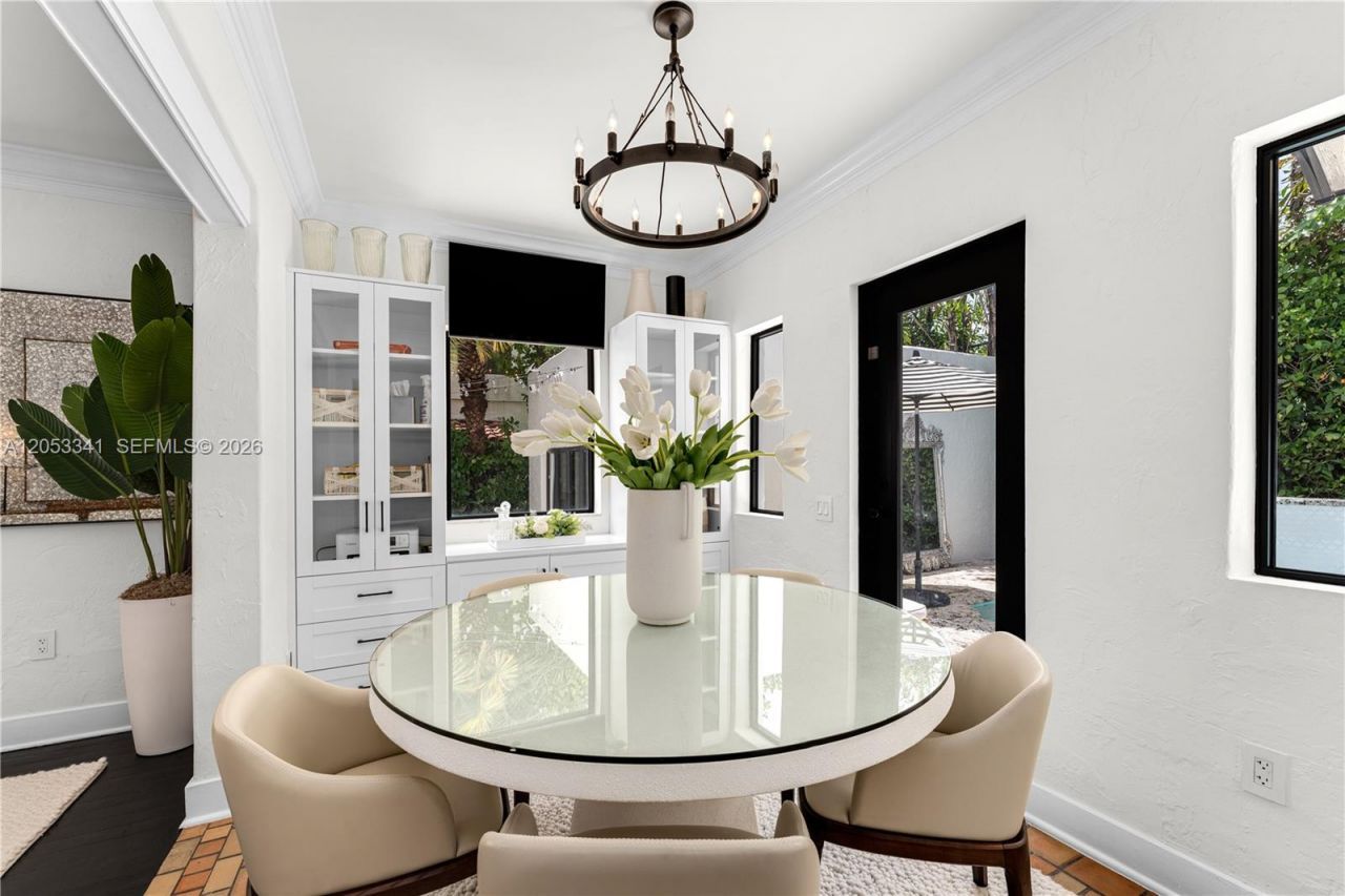 4430 Alton Rd , Miami Beach, FL 33140 Photo