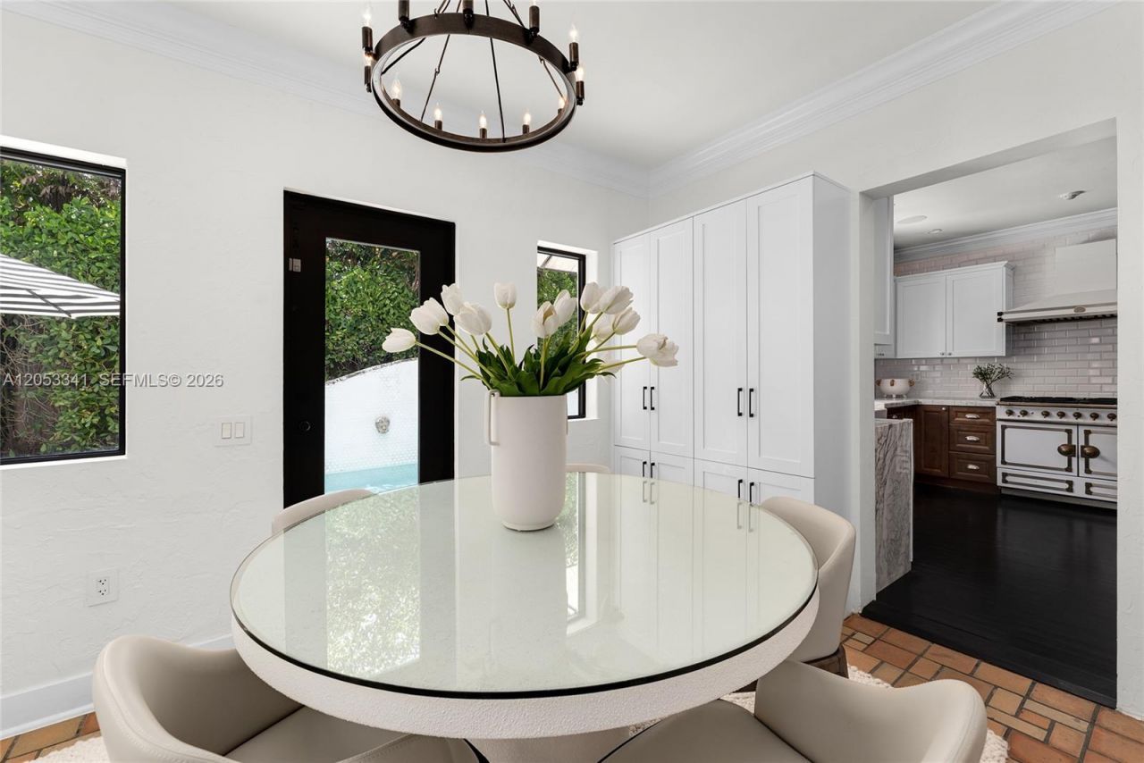 4430 Alton Rd , Miami Beach, FL 33140 Photo