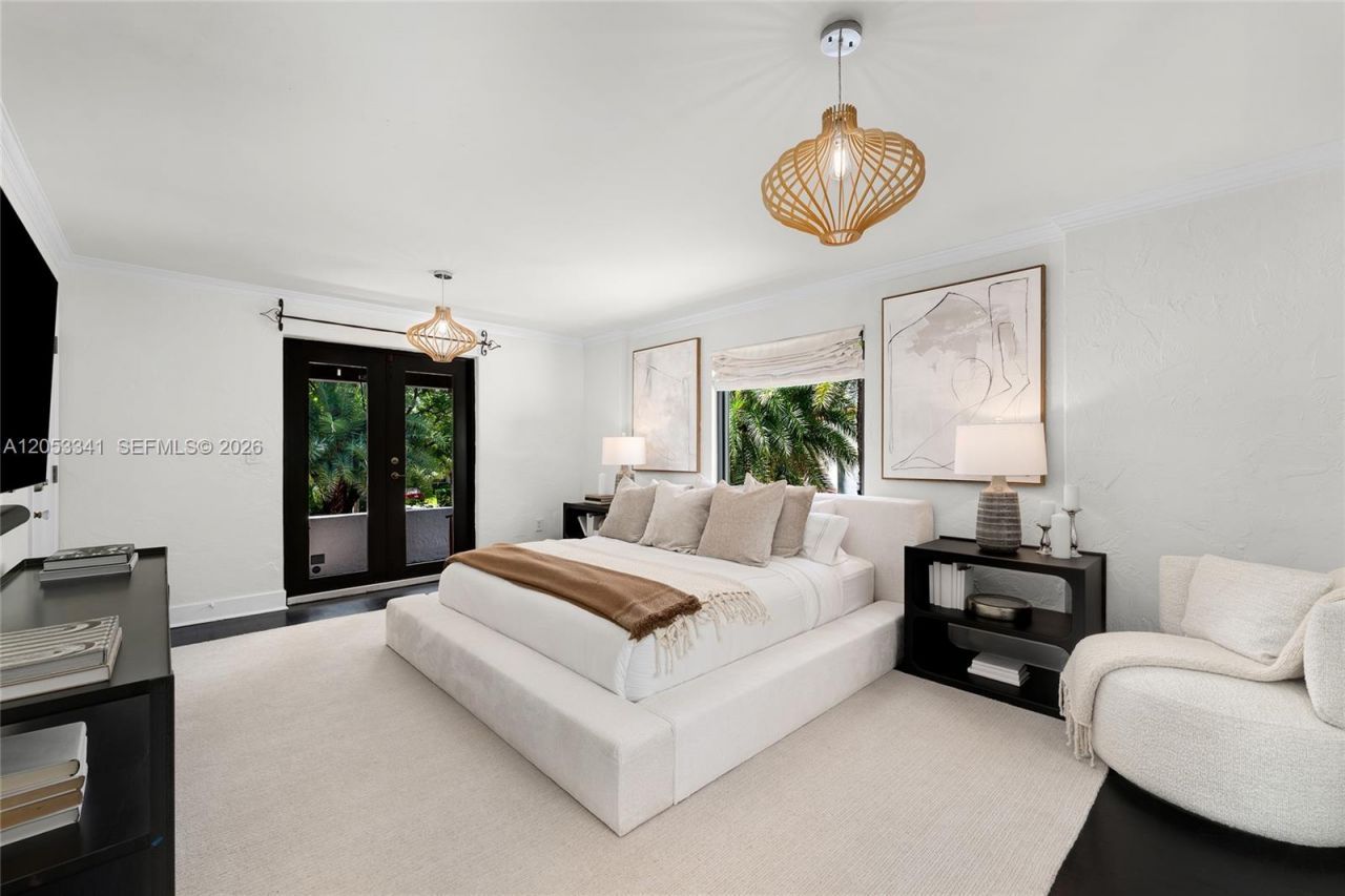 4430 Alton Rd , Miami Beach, FL 33140 Photo