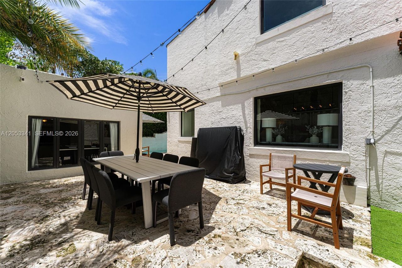 4430 Alton Rd , Miami Beach, FL 33140 Photo