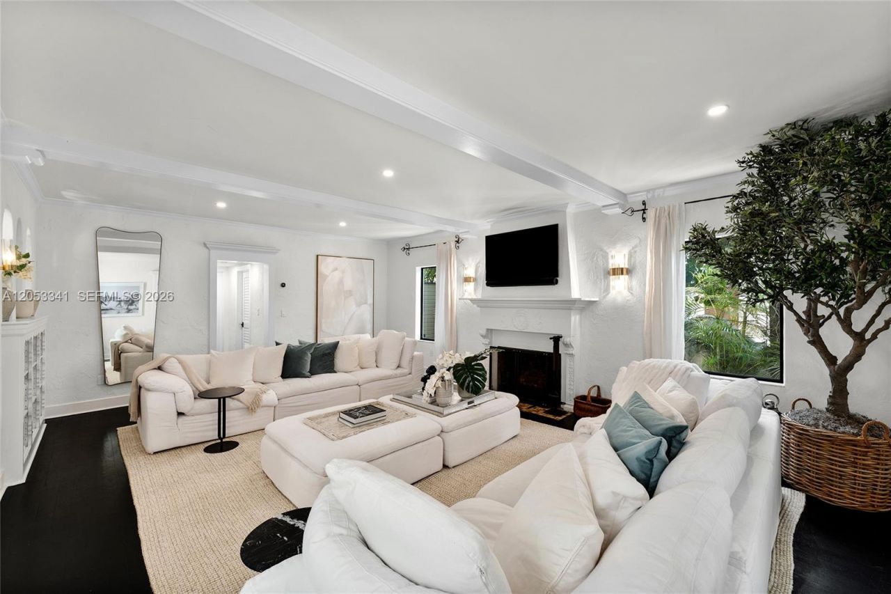 4430 Alton Rd , Miami Beach, FL 33140 Photo
