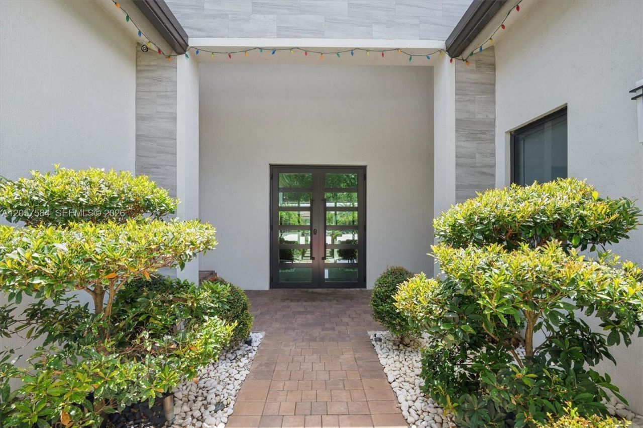 4850 SW 159th Ave, Southwest Ranches, FL 33331 Photo