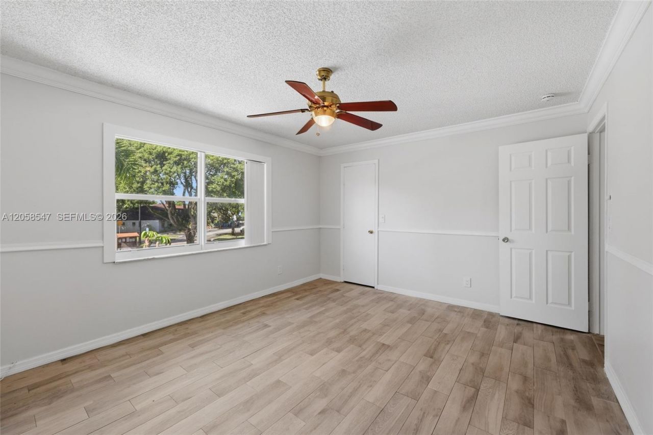 6929 SW 38th St, Unit 2-L, Miramar, FL 33023 Photo