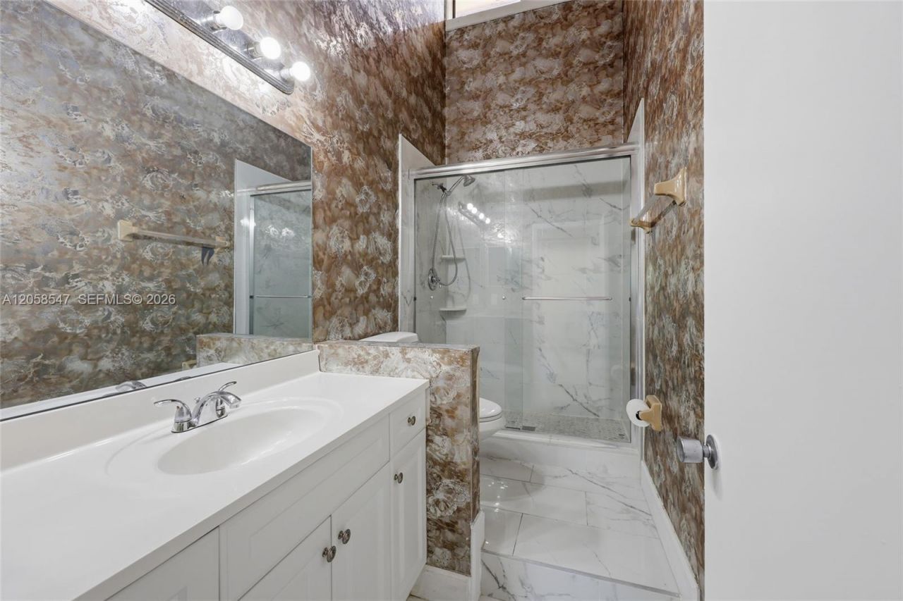 6929 SW 38th St, Unit 2-L, Miramar, FL 33023 Photo