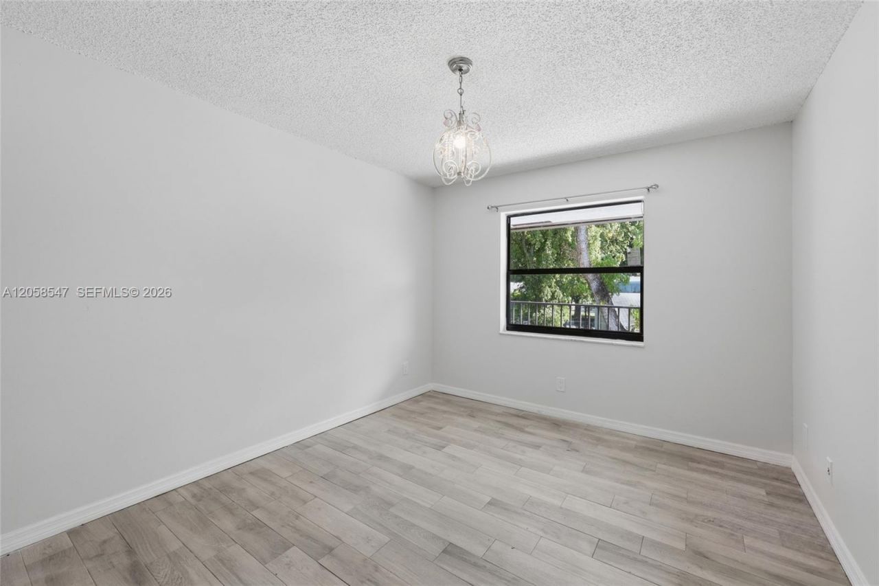 6929 SW 38th St, Unit 2-L, Miramar, FL 33023 Photo