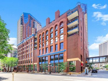 198 6th Street E, Unit 601, Saint Paul, MN 55101