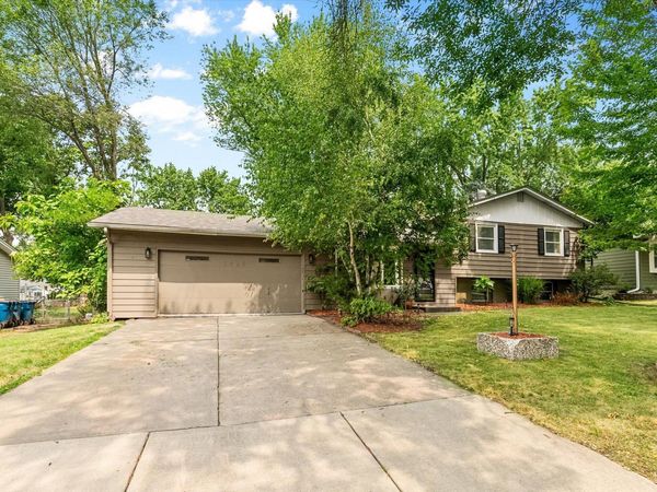 2429 Ronald Avenue, White Bear Lake, MN 55110