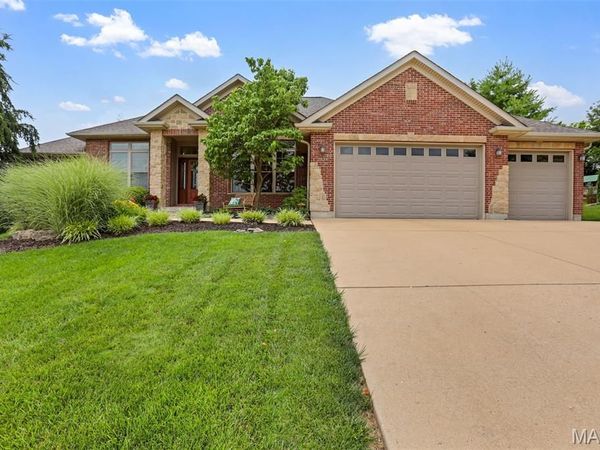 2334 Silver Crest Court, Washington, MO 63090