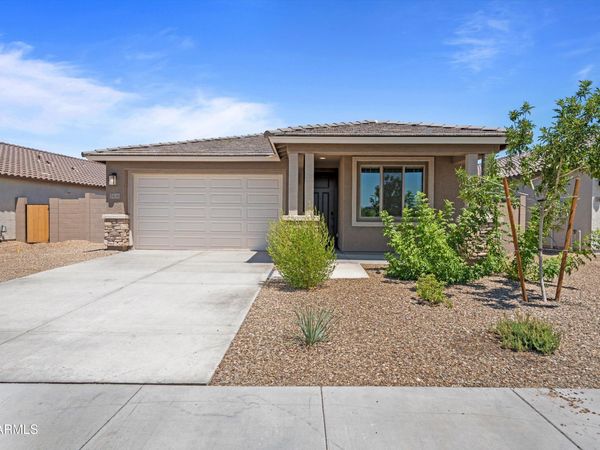 5618 W MAUNA LOA Lane, Glendale, AZ 85306