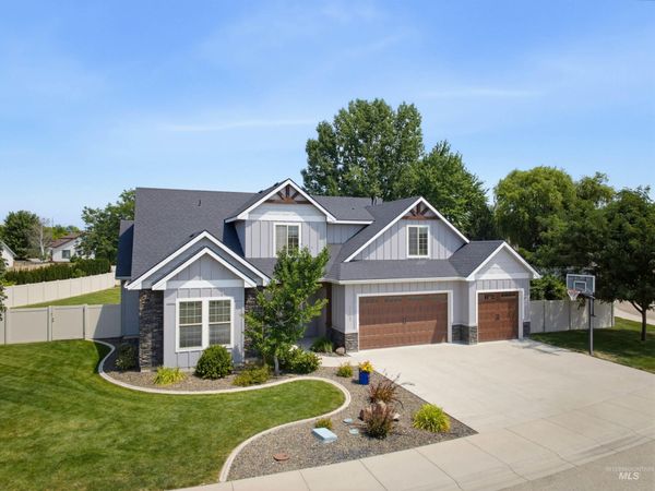 4508 N Rosepoint Place, Meridian, ID 83646