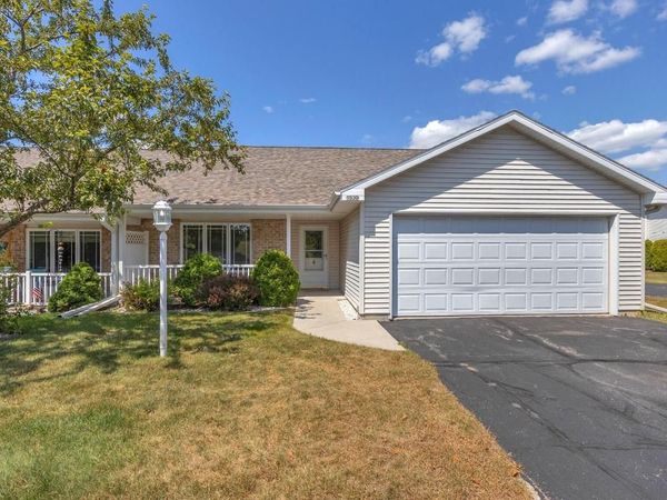 1530 Berrywood COURT, Unit 25, Sheboygan, WI 53081