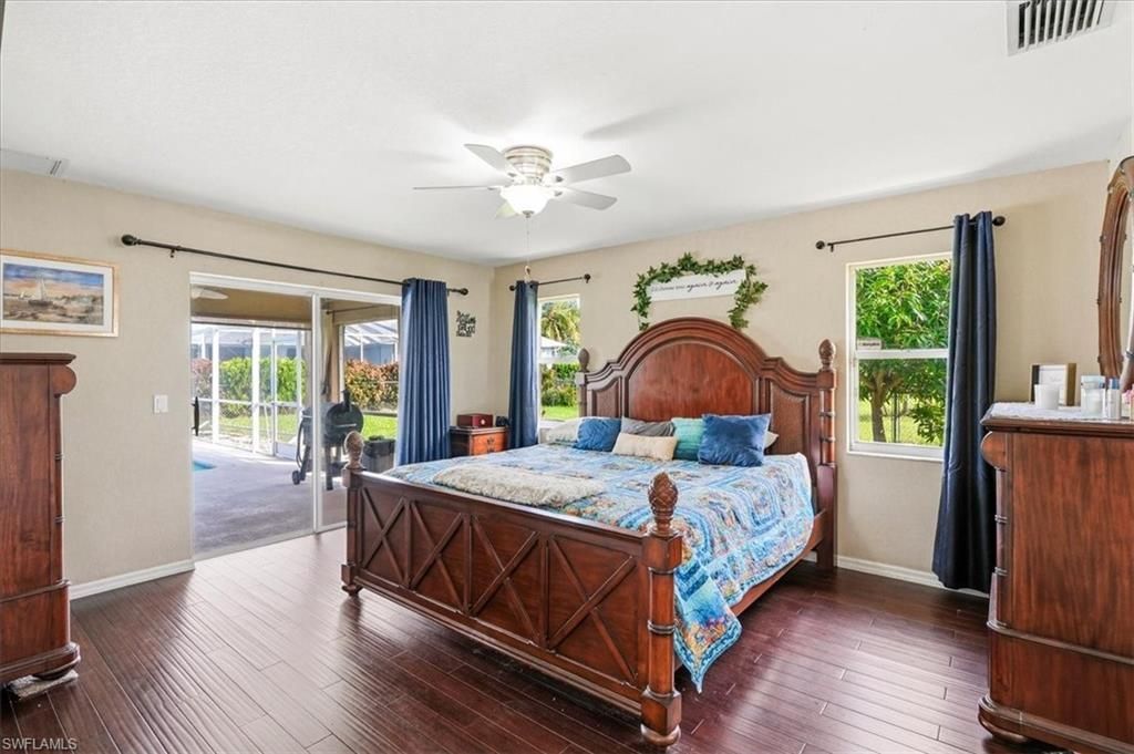 1702 SE 11th Ave, Cape Coral, FL 33990 Photo