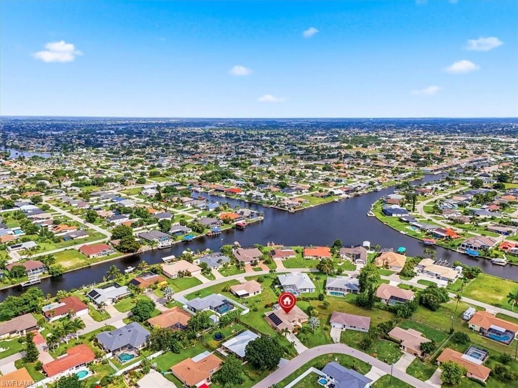 1702 SE 11th Ave, Cape Coral, FL 33990 Photo