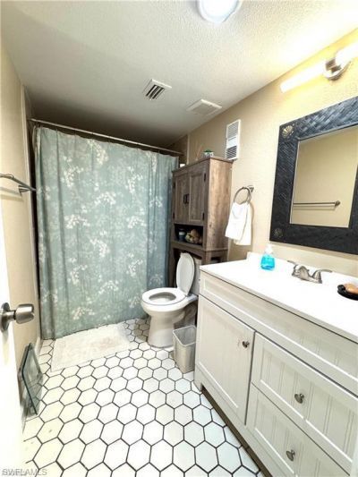 4906 Victoria Dr, Unit 108, Cape Coral, FL 33904 Photo