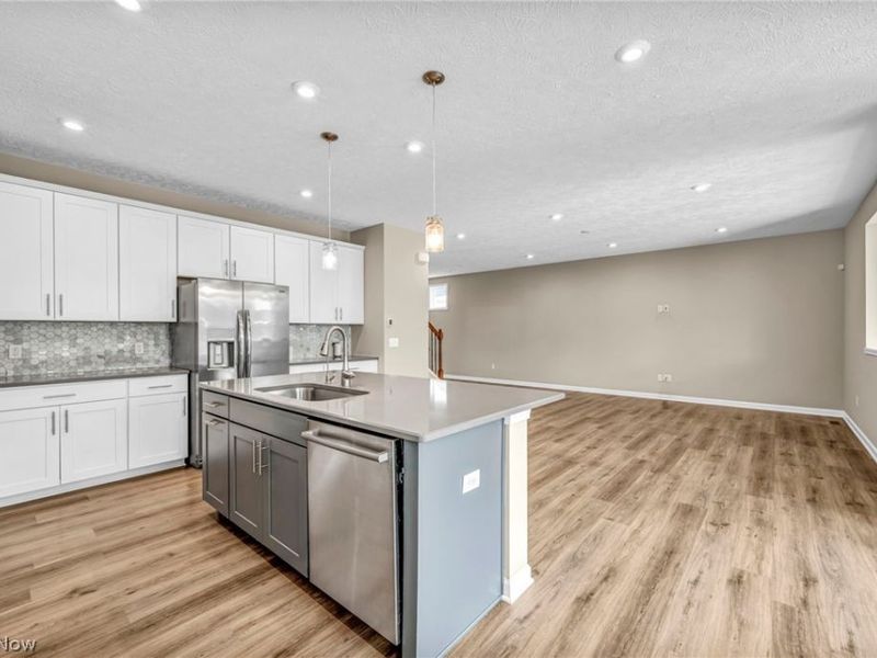 6244 Cardinal Meadow Court, Mentor, OH 44060 Photo 12