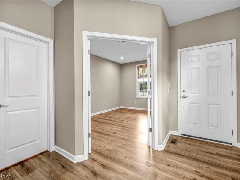 6244 Cardinal Meadow Court, Mentor, OH 44060 Photo 7
