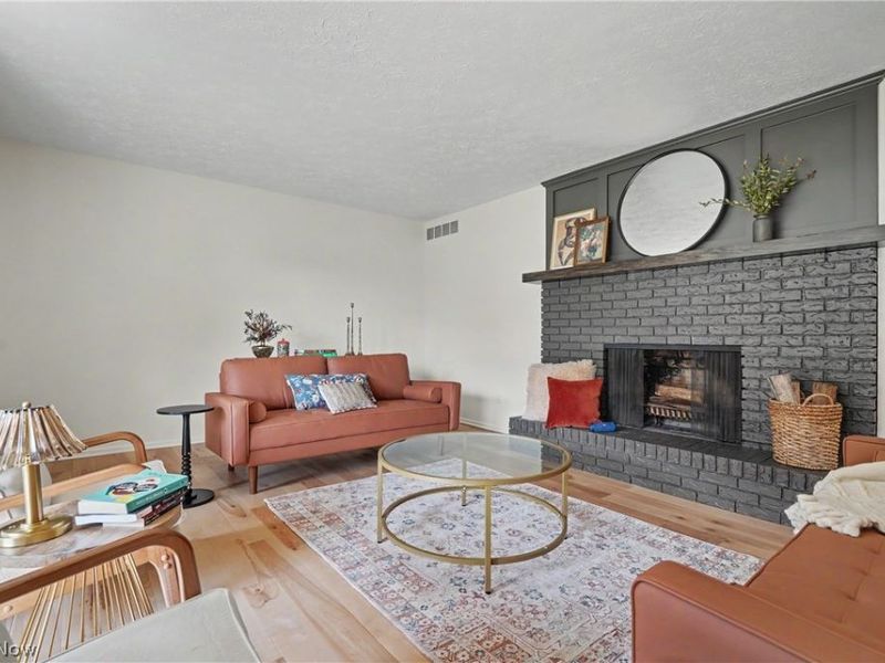 1375 Sackett Hills Drive, Akron, OH 44313 Photo 6