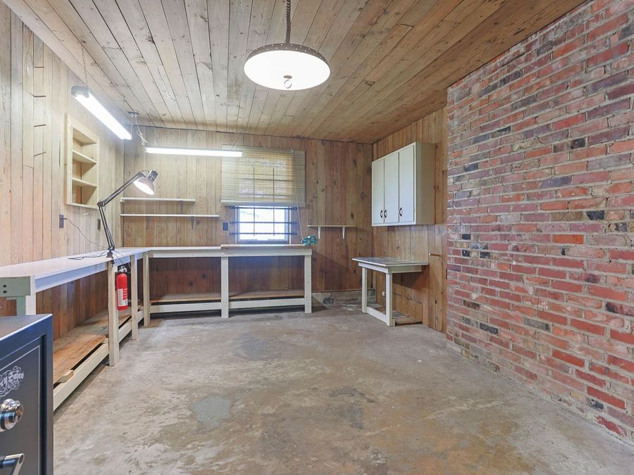 Property Image 44