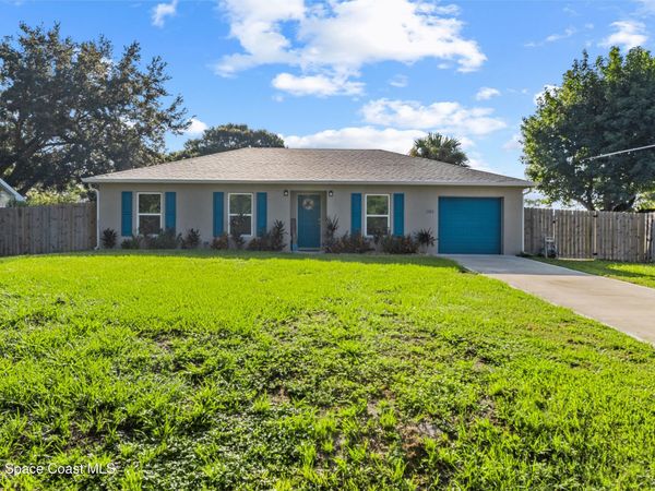 1382 Seahouse Street, Sebastian, FL 32958