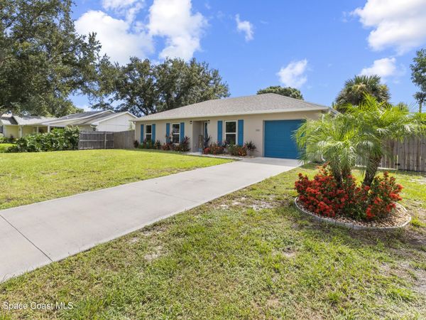 1382 Seahouse Street , Sebastian, FL 32958