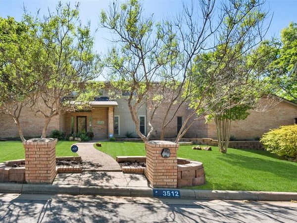 3512 Townlake Circle, Arlington, TX 76016