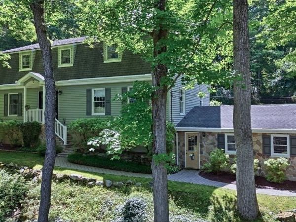 11 Cedar Lake Rd, Blairstown, NJ 07825