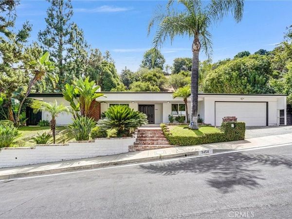 3454 Green Vista Drive, Encino, CA 91436