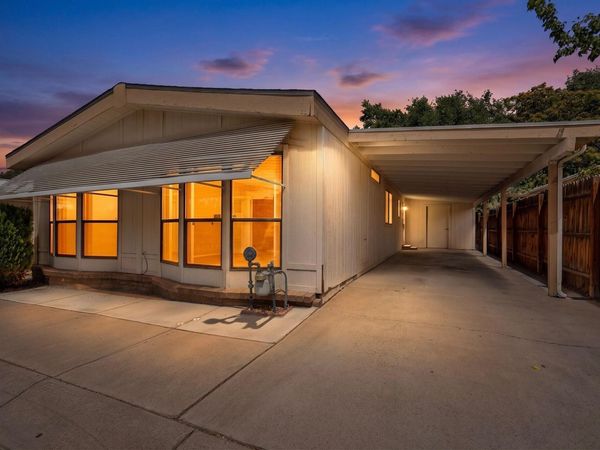 8524 River Street NE, Albuquerque, NM 87113