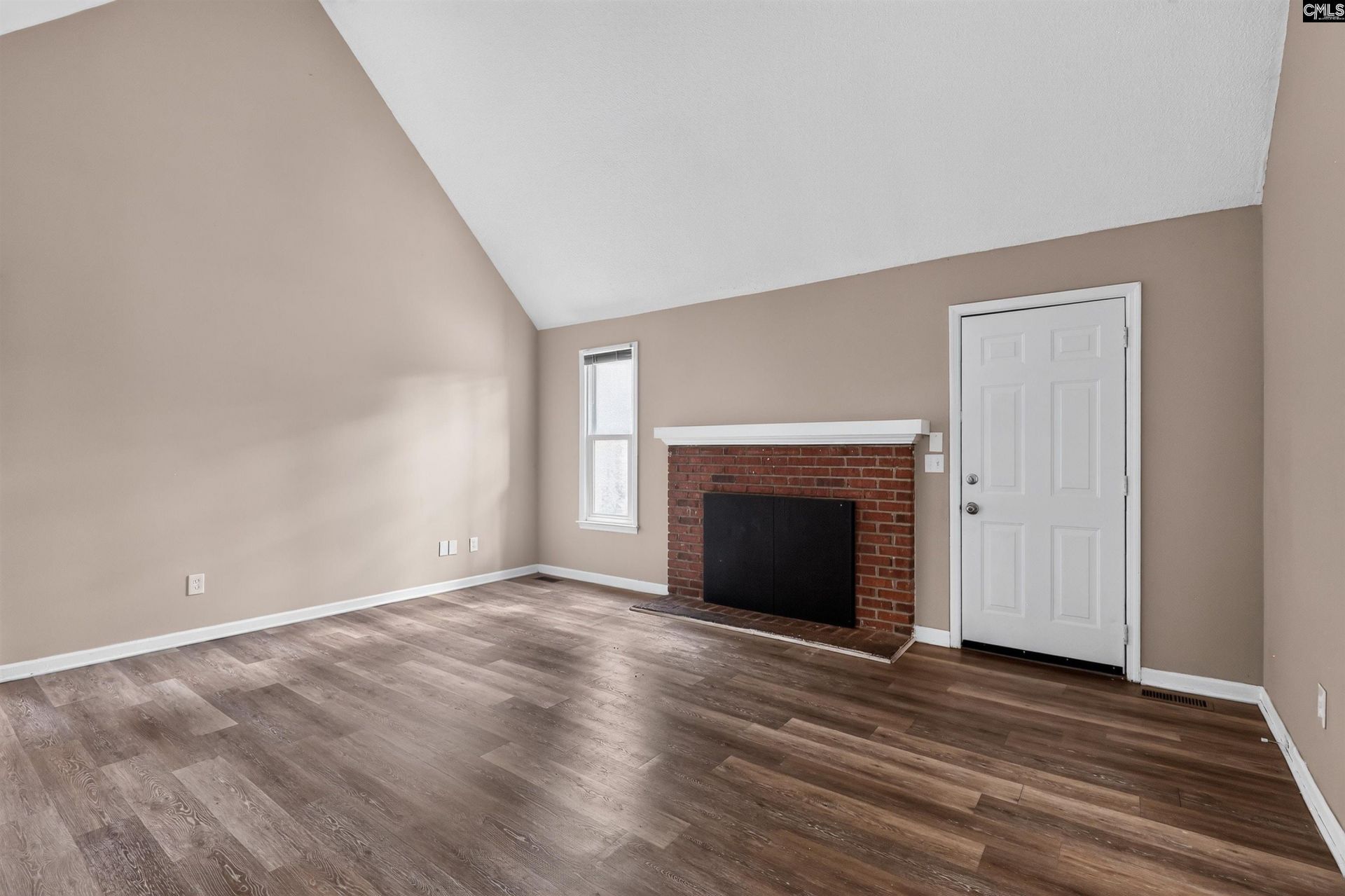 420 Sheridan Drive  Photo 12