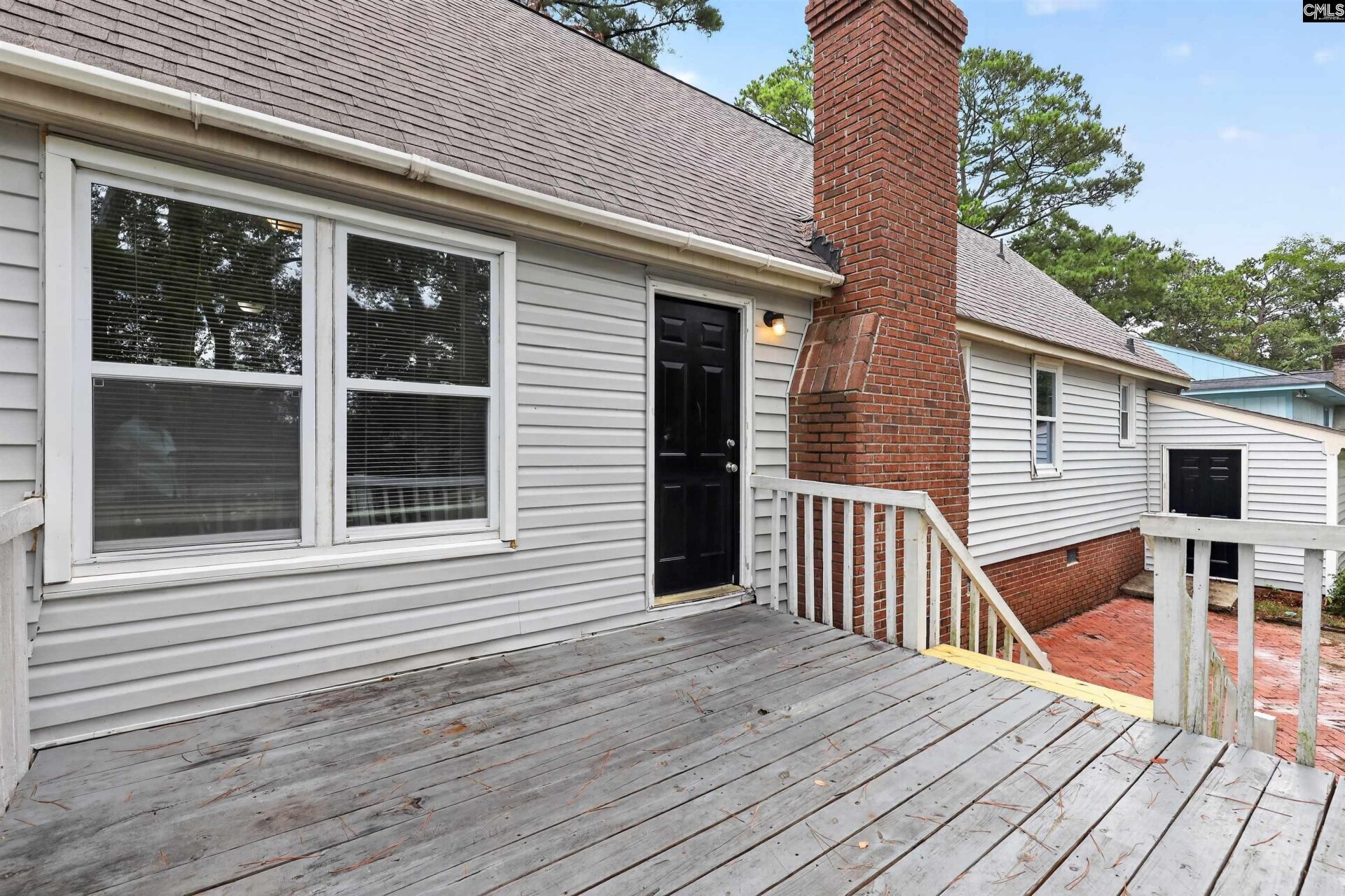 420 Sheridan Drive  Photo 5