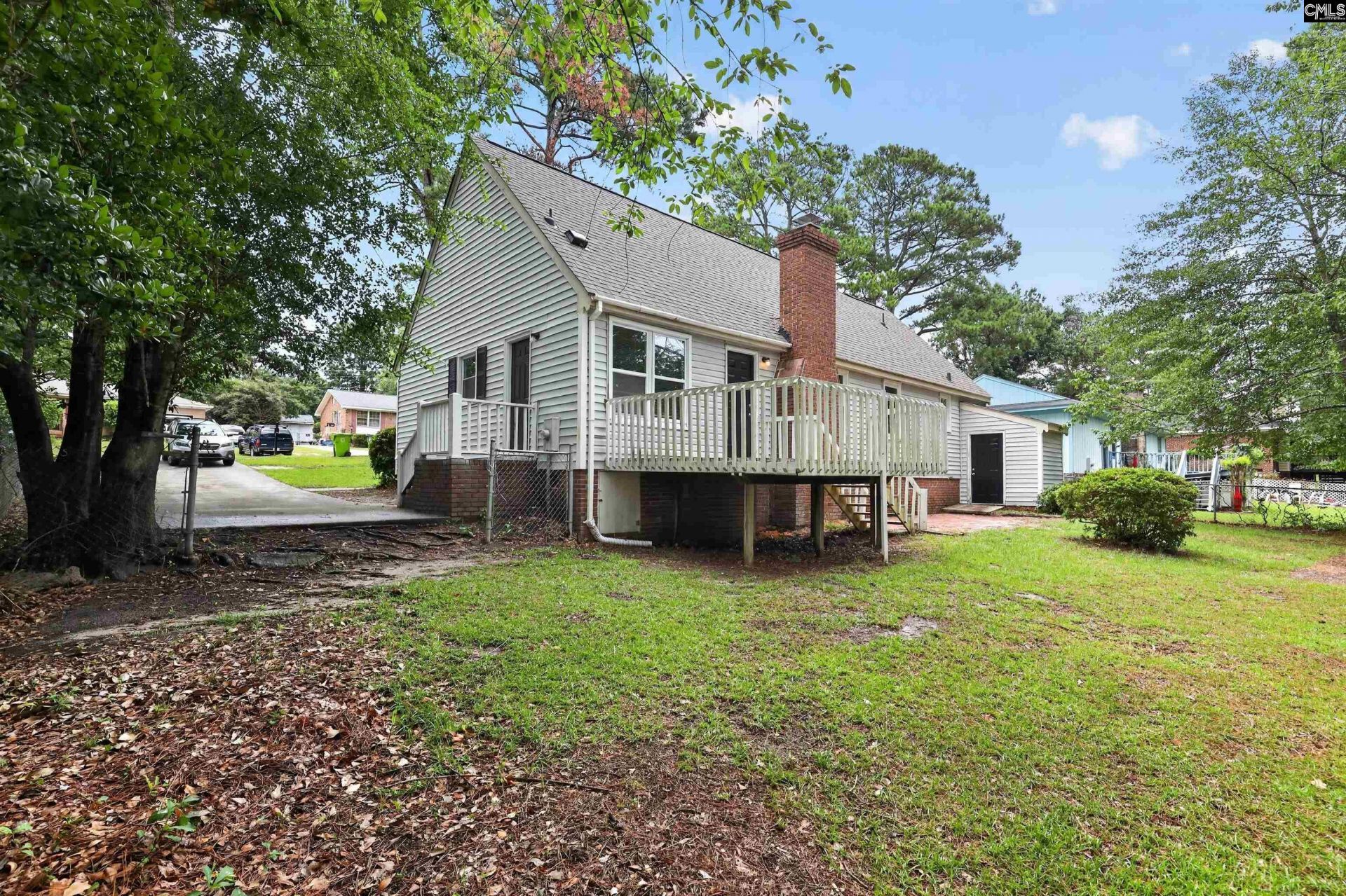 420 Sheridan Drive  Photo 8